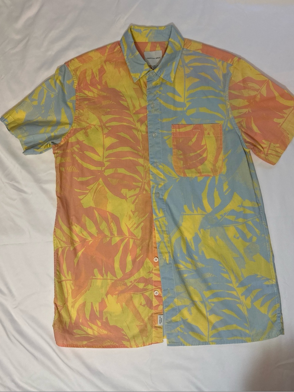 AE tropical vintage Hawaiian button down shirt MT
